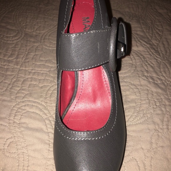 Madden Girl heels - Picture 2 of 4